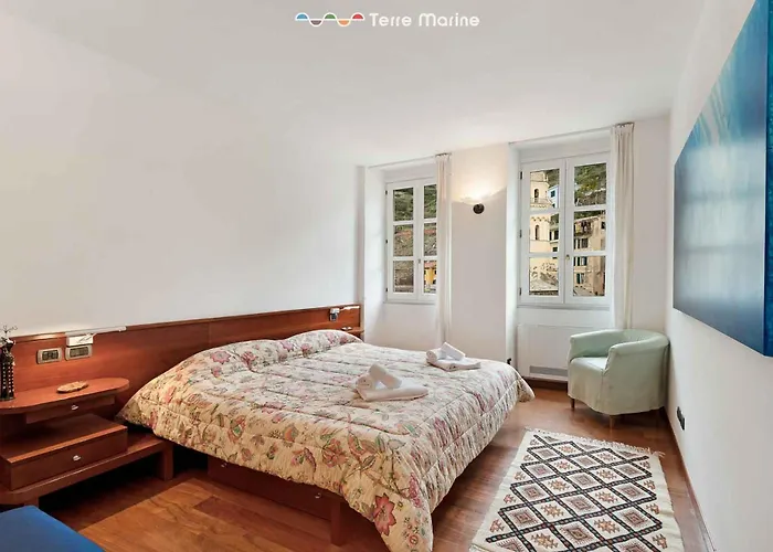 Golden View, Terre Marine Apartman
